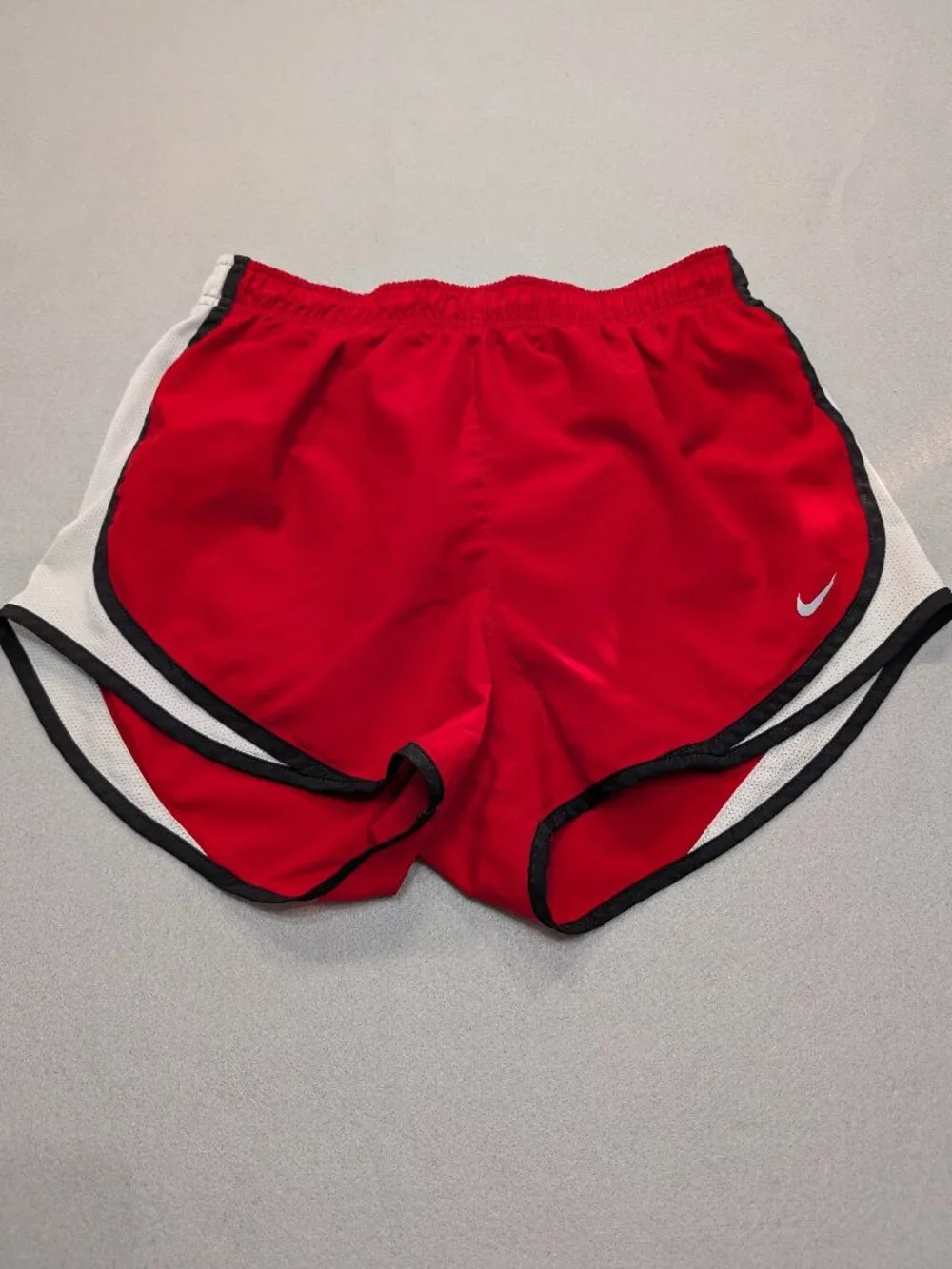 Nike Dri-FIT Tempo Red White Black Running Shorts M